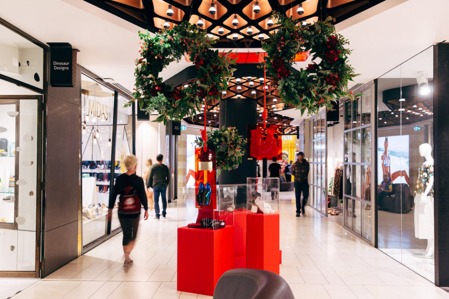 GPO & The Strand - Melbourne, JLL & ISPT, Christmas Visual Merchandising Activation
